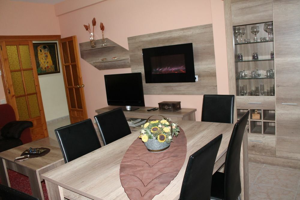 Turisticos Turistoledo Apartamento *